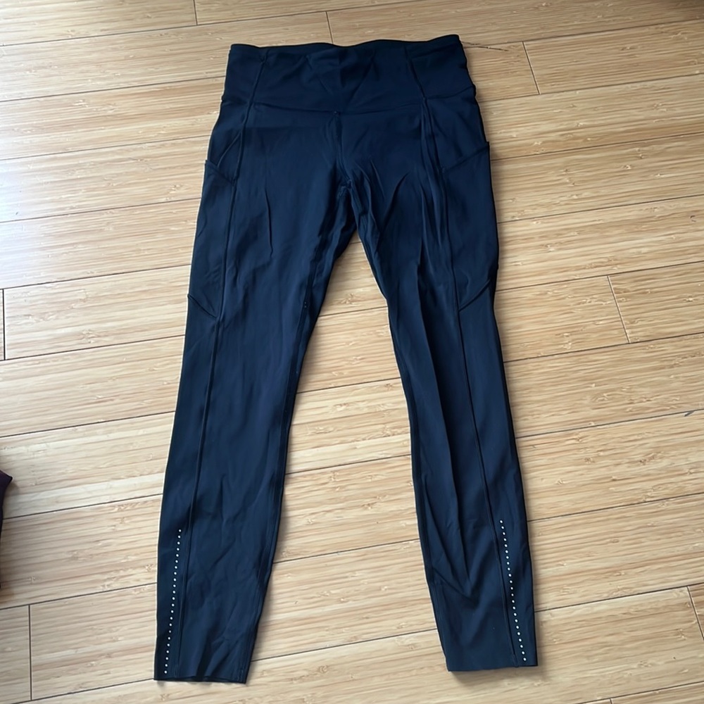 Lululemon high rise black fast and free leggings 25”